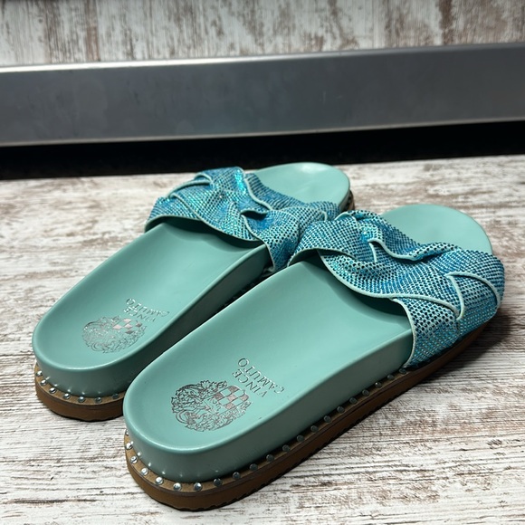 VINCE CAMUTO KEVIND BLING ULTRA CORAL SLIDE SANDALS SZ 9.5 - Picture 5 of 11